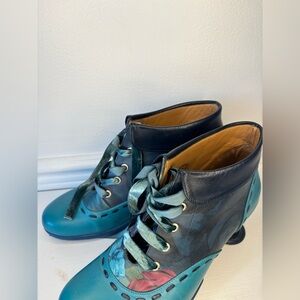 John Fluevog - Floral Lace-Up Ankle Boots